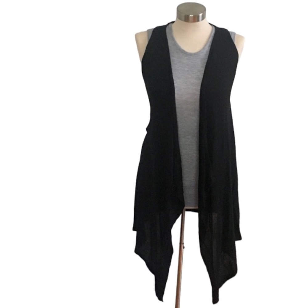 Black lightweight Sweater Vest Size Small
